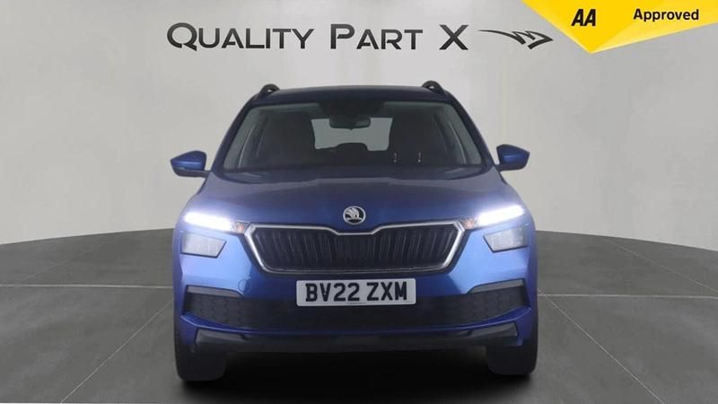 Used Skoda Kamiq 95 HP (69 kW) 2022 Blue SUV