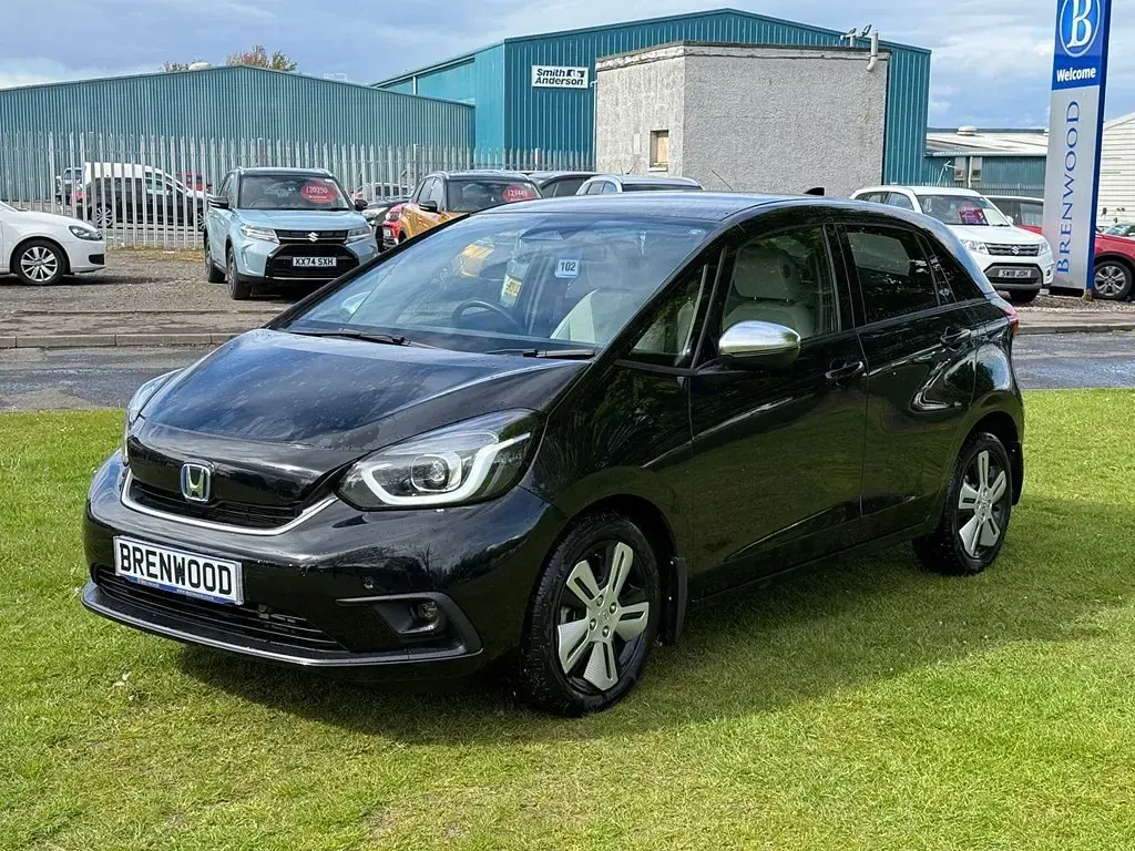 Used Honda Jazz Hybrid 109 HP (80 kW) 2023 Black Hatchback