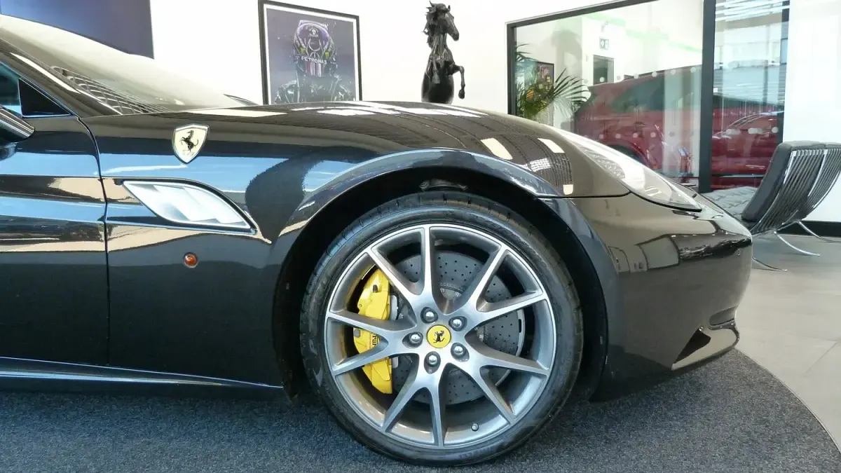 Used Ferrari California 490 HP (360 kW) 2013 Black Cabriolet