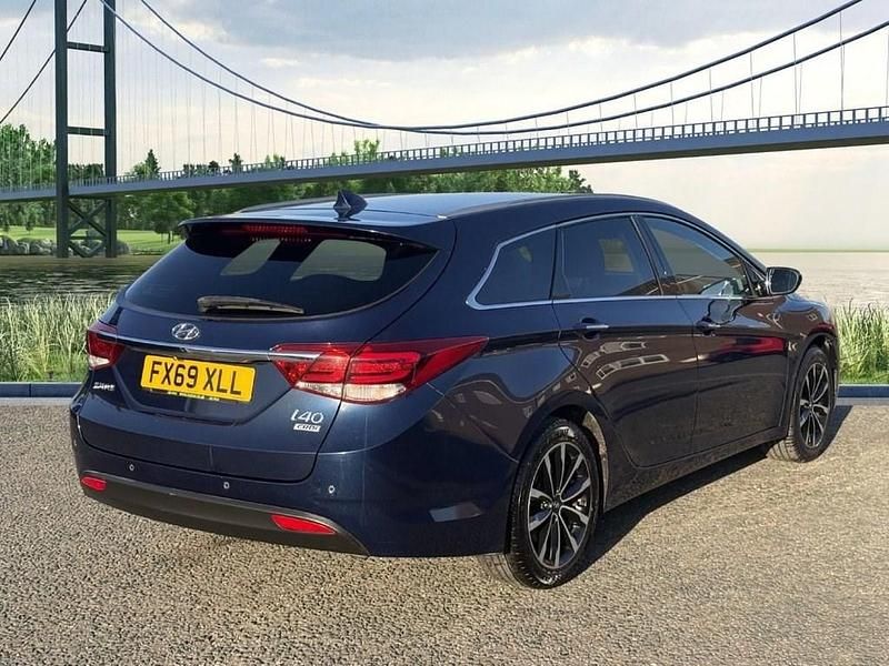 Used Hyundai i40 SE 115 HP (84 kW) 2019 Blue Estate