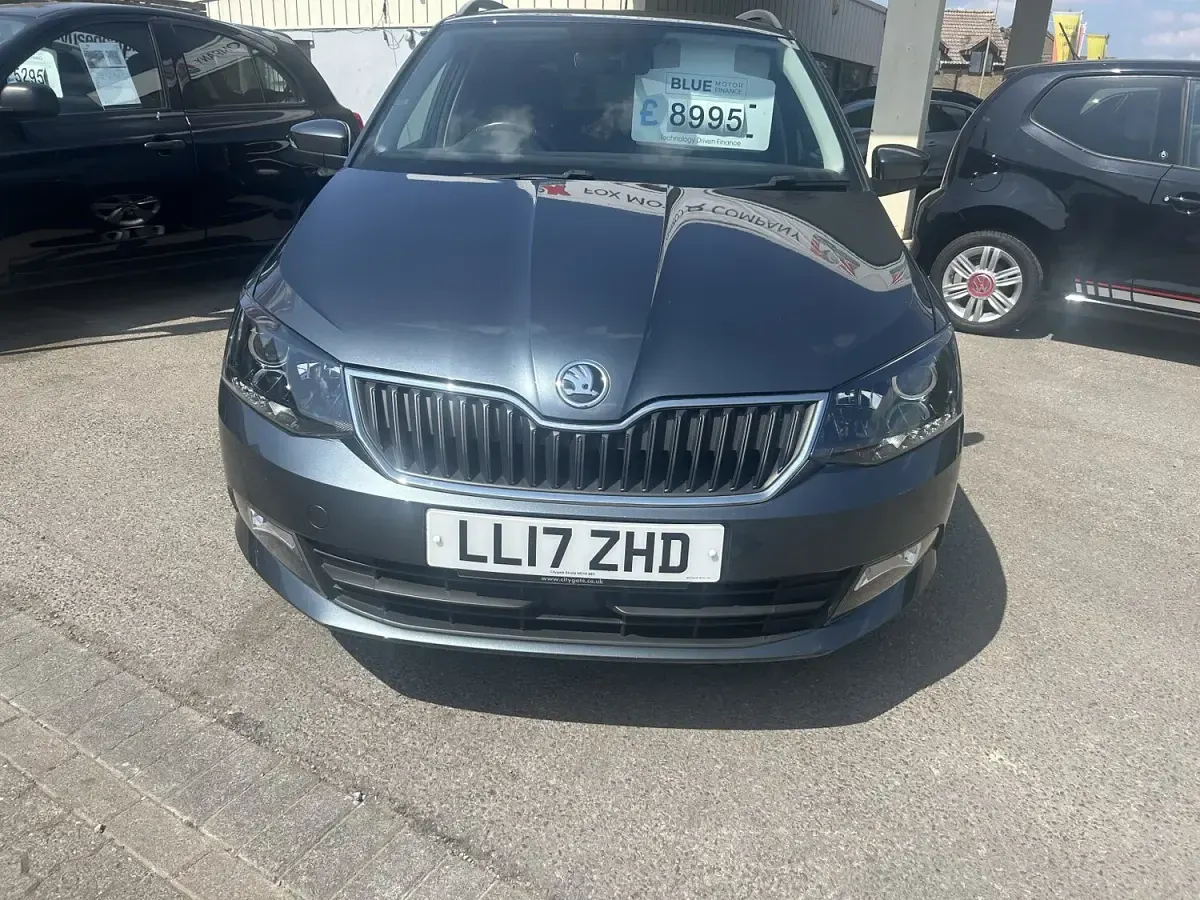 Used Skoda Fabia SE L 110 HP (80 kW) 2017 Grey Estate