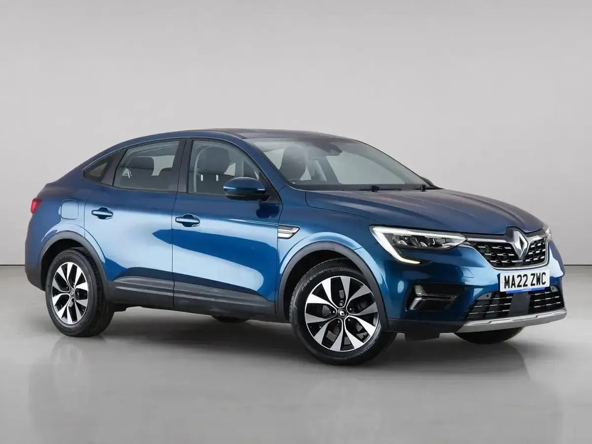 Used Renault Arkana Iconic 143 HP (105 kW) 2022 SUV
