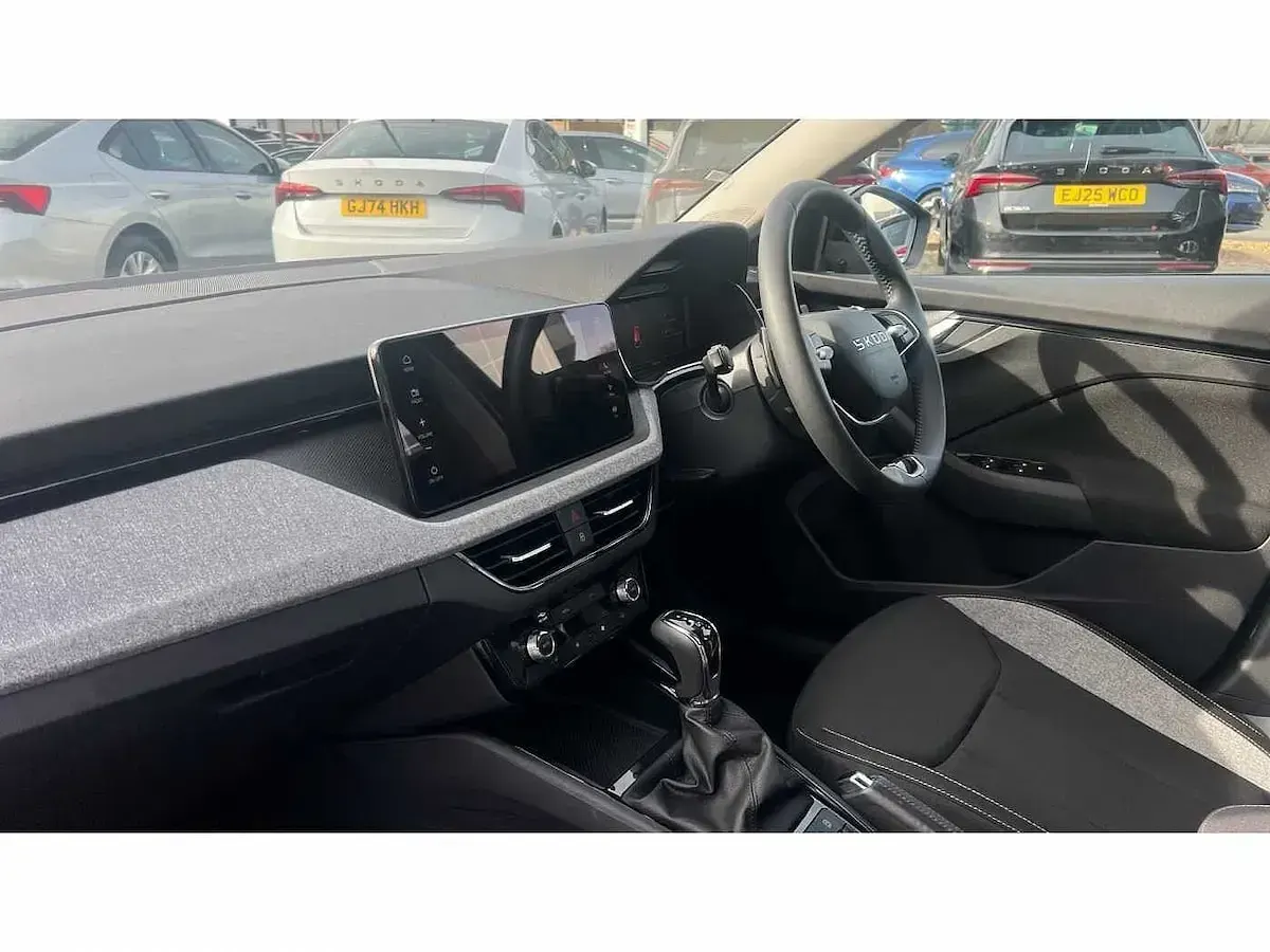 Used Skoda Scala SE 116 HP (85 kW) 2025 Black Hatchback