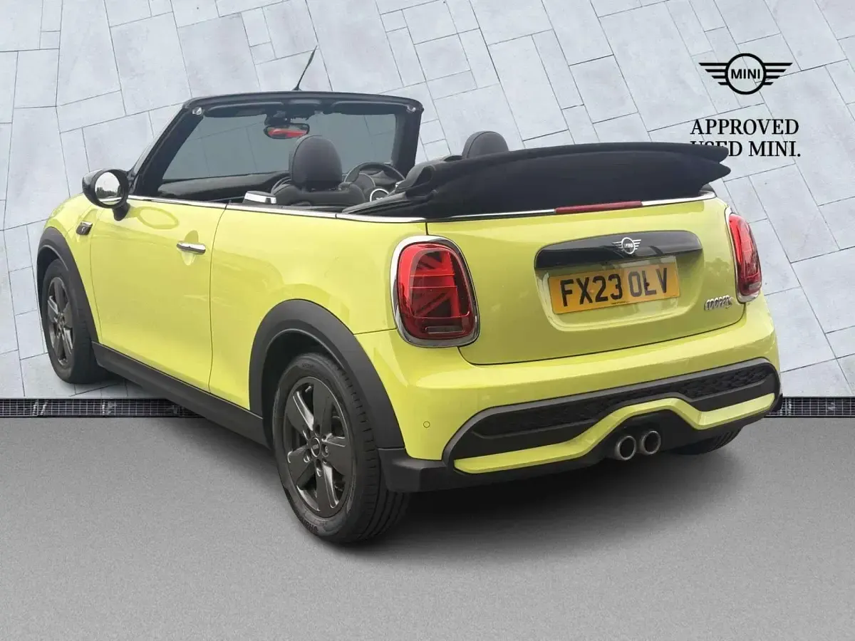 Used Mini Cooper S Cabriolet Classic 176 HP (129 kW) 2023 Yellow Cabriolet