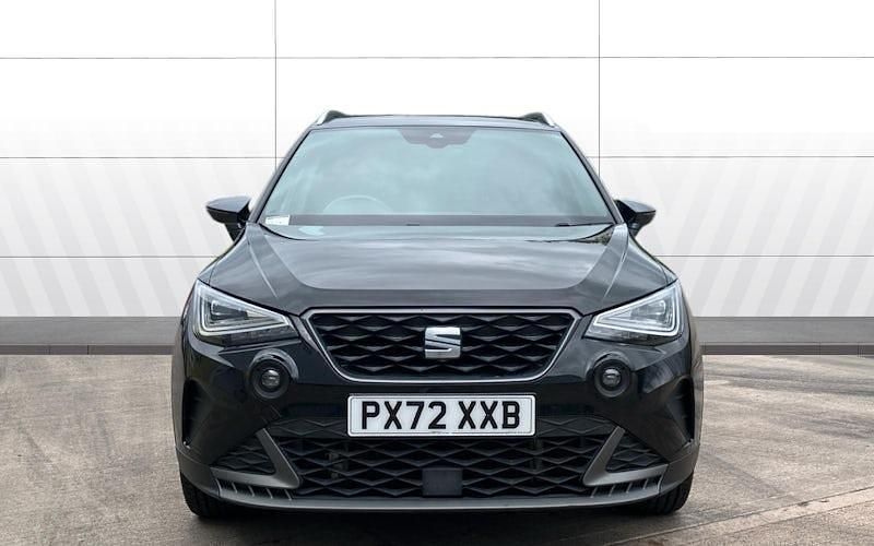Używany Seat Arona FR 110 KM (80 kW) 2022 Czarny SUV