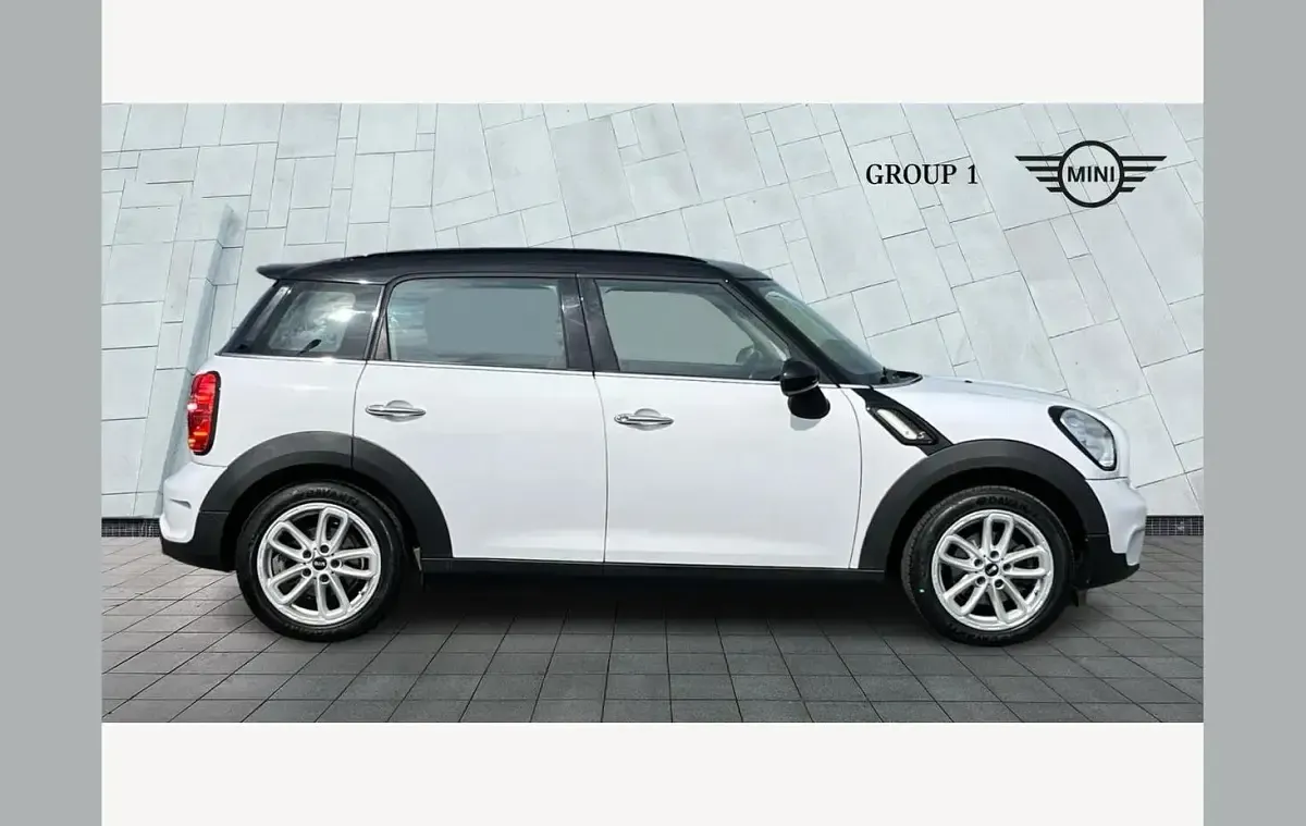 Used Mini Cooper S 140 HP (102 kW) 2016 White Hatchback