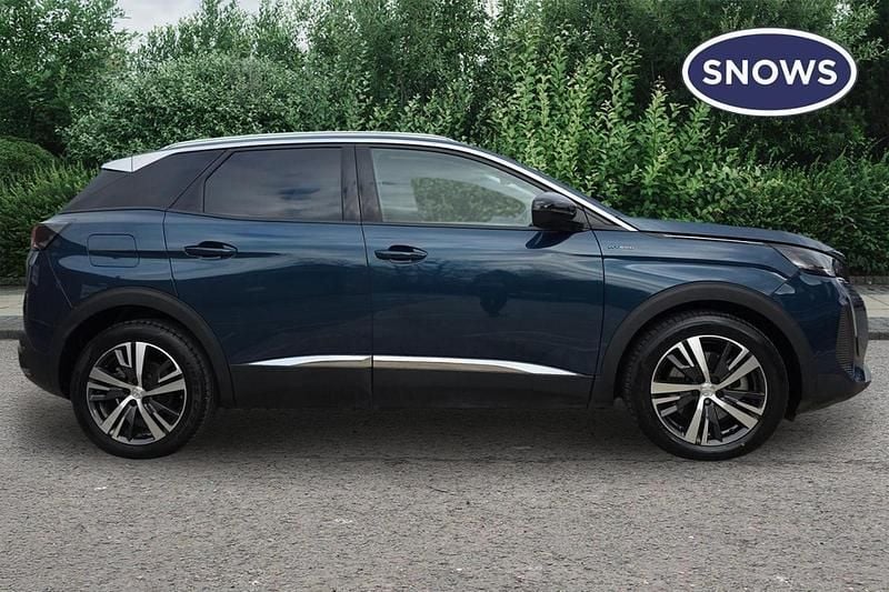 Used Peugeot 3008 Allure Premium 222 HP (163 kW) 2022 Blue SUV