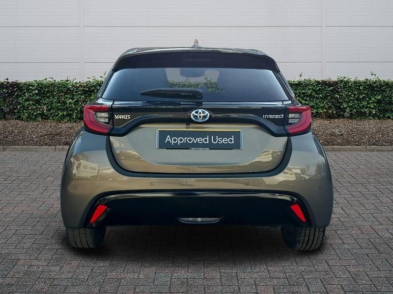 Used Toyota Yaris Hybrid 2023 Bronze Hatchback