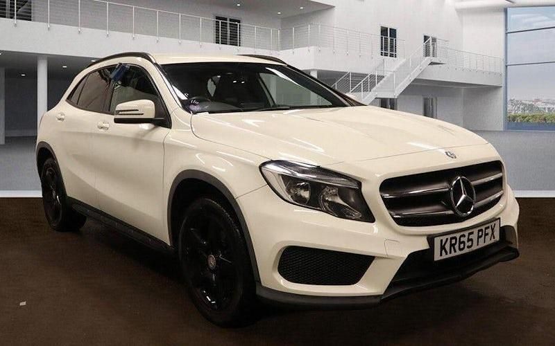 Used 2016 Mercedes GLA250 AMG line SUV | £10,990 (Fair price) - Image 1/4