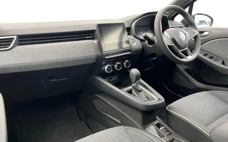 Used Renault Clio Techno 143 HP (105 kW) 2025 Black  Hatchback