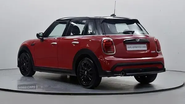 Used Mini Cooper Classic 134 HP (98 kW) 2023 Red Hatchback
