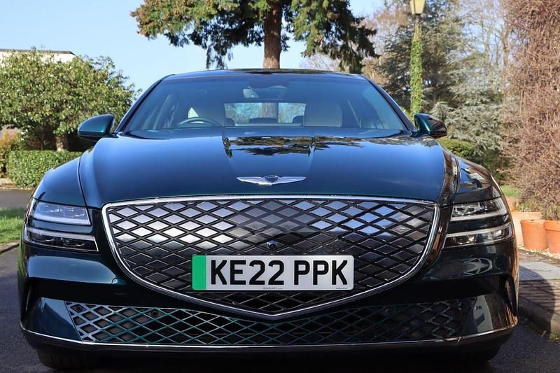 Used Genesis G80 272 kW (370 HP) 2022 Blue Sedan