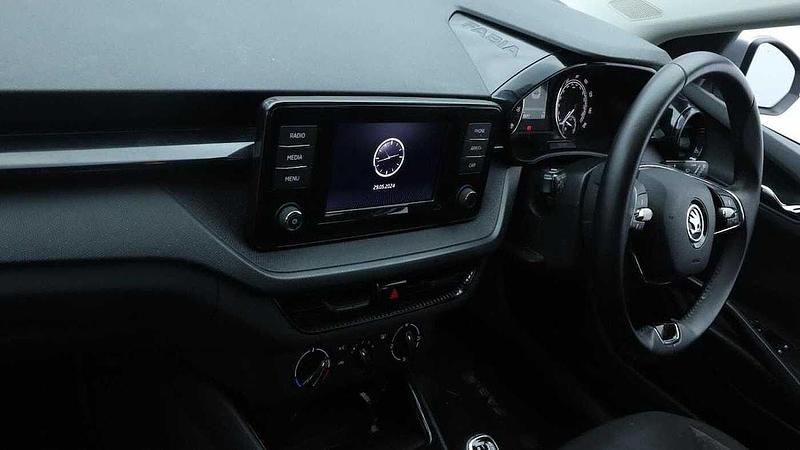 Used Skoda 110 R Comfort 81 HP (59 kW) 2022 Brilliant silver metallic Hatchback