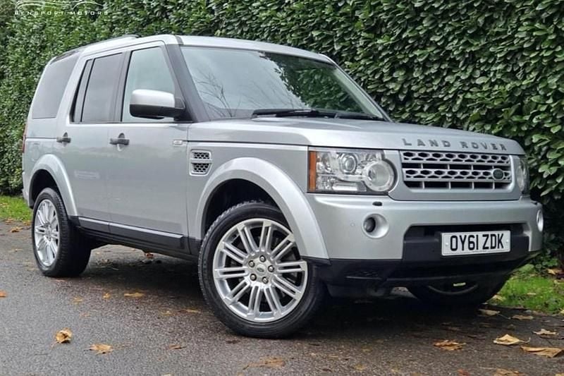 Silver Used 2011 Land Rover Discovery 4 HSE SUV | £13,995 (A bit pricey) - Image 1/1