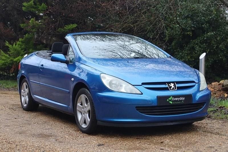 Used 2004 Peugeot 307 Cabriolet | £1,499 - Image 1/1