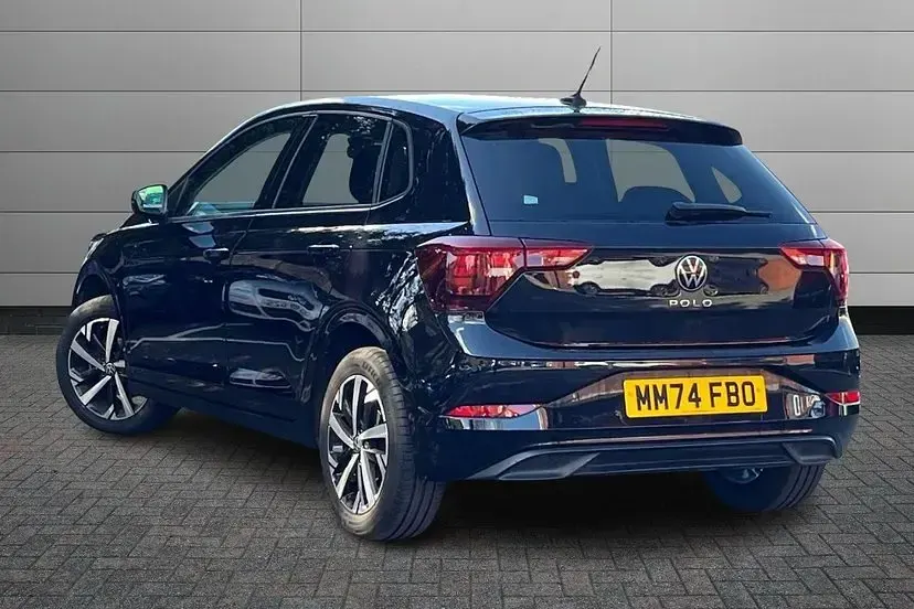 Used VW Polo Match 95 HP (69 kW) 2024 Black Hatchback