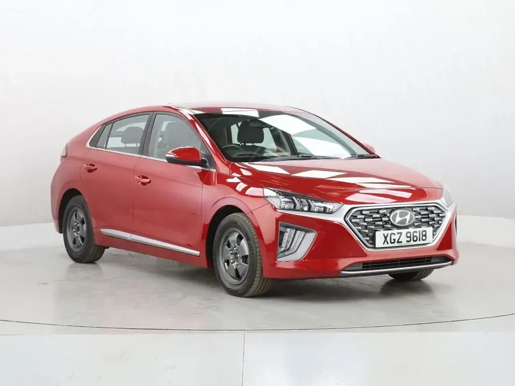 Used Hyundai Ioniq Premium 141 HP (103 kW) 2022 Red Hatchback
