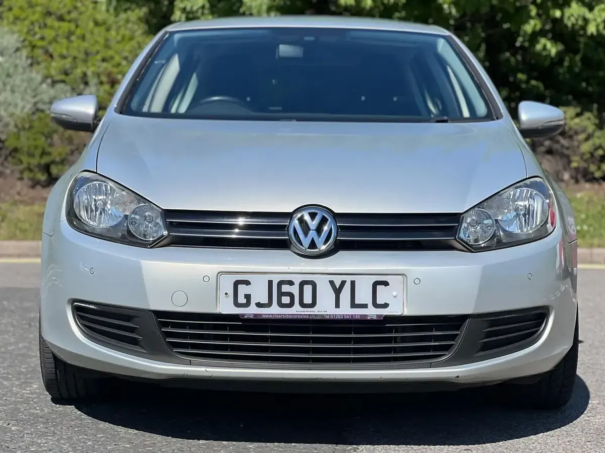 Used VW Golf VI Match 105 HP (77 kW) 2010 Silver Hatchback
