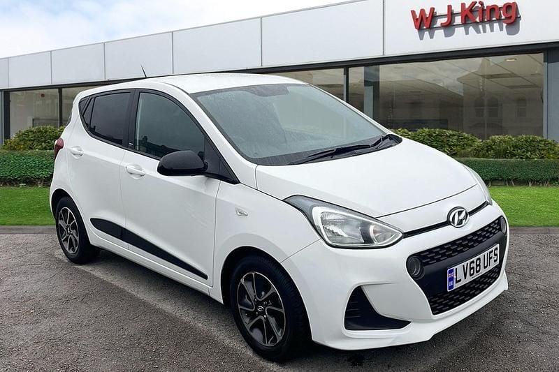Polar white Used 2018 Hyundai i10 GO! Hatchback | £7,065 (Fair price) - Image 1/3