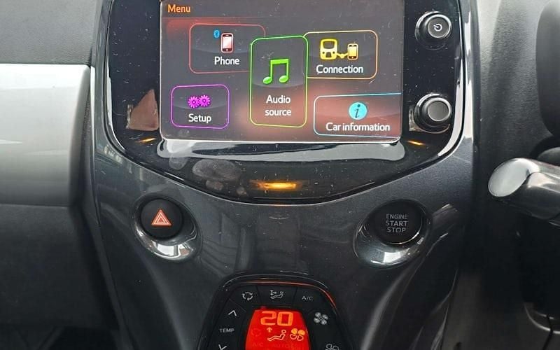 Used Toyota Aygo X-clusiv 69 HP (50 kW) 2016 Hatchback