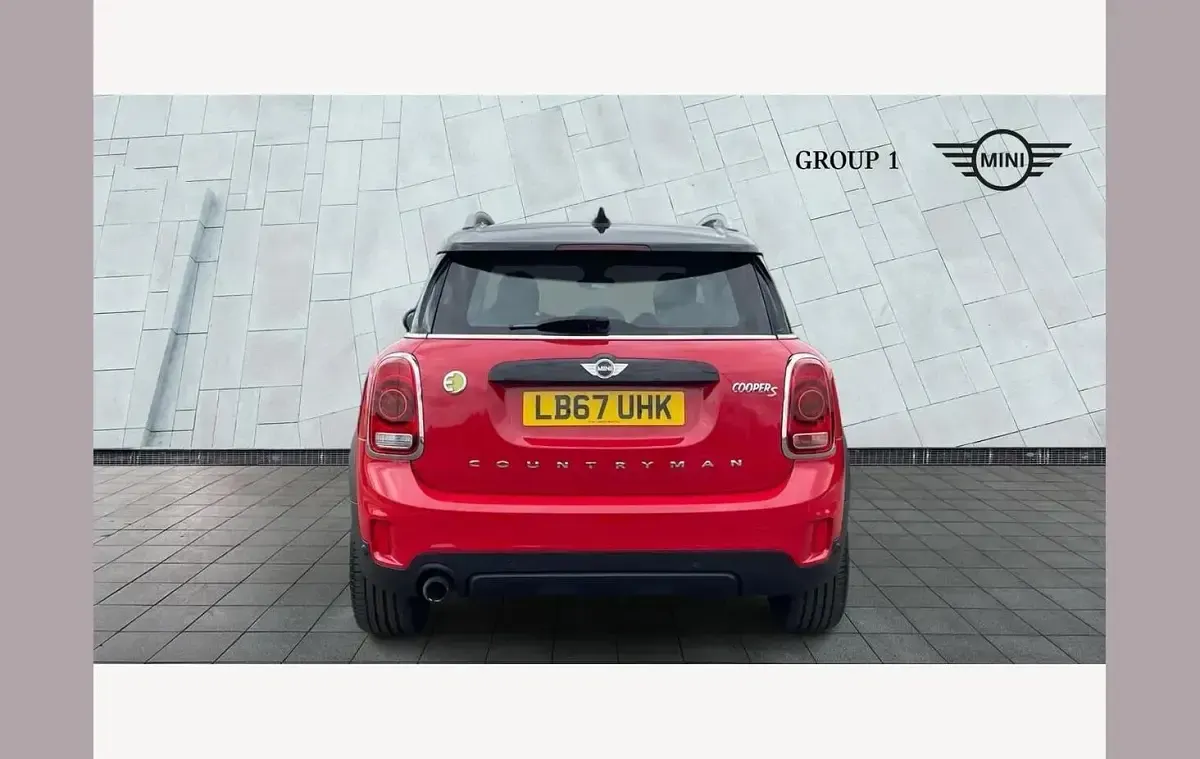 Used Mini Cooper S Countryman 224 HP (164 kW) 2018 Red SUV