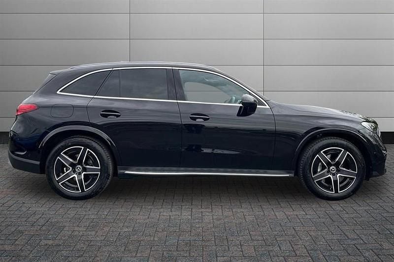 Used Mercedes GLC300 AMG line 258 HP (189 kW) 2024 Obsidian black Estate