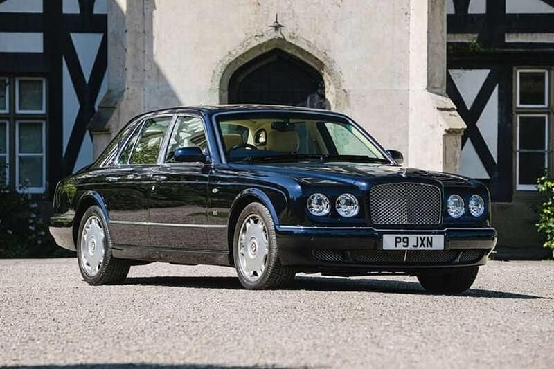 Blue Used 2006 Bentley Arnage Sedan | £40,000 - Image 1/1