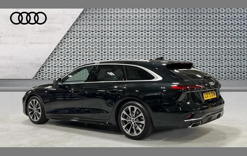 Used Audi A6 S-Line 204 HP (150 kW) 2025 Green Estate