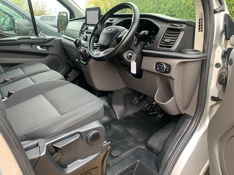 Used Ford Transit Custom Trend 130 HP (95 kW) 2020 Silver Van