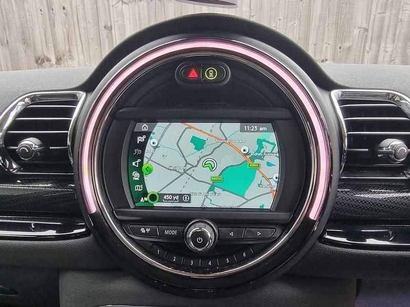 Used Mini Cooper Clubman Exclusive 136 HP (100 kW) 2019 Black Estate