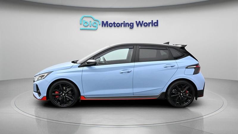 Używany Hyundai i20 204 KM (150 kW) 2023 Niebieski Hatchback