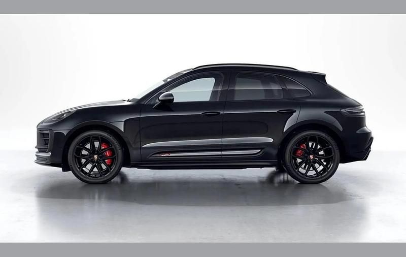Used Porsche Macan GTS 434 HP (319 kW) 2022 Black SUV