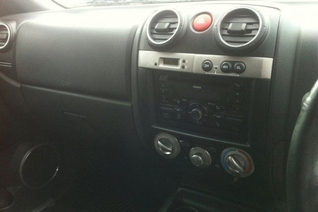 Used Isuzu Pick up 134 HP (98 kW) 2010 Pickup