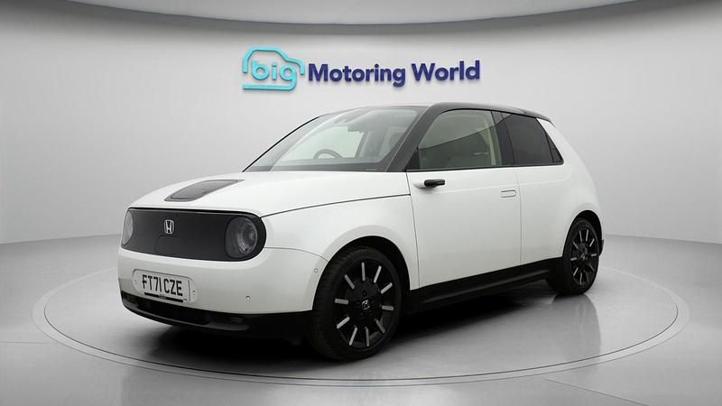 Used Honda e Advance 111 kW (152 HP) 2022 White Hatchback