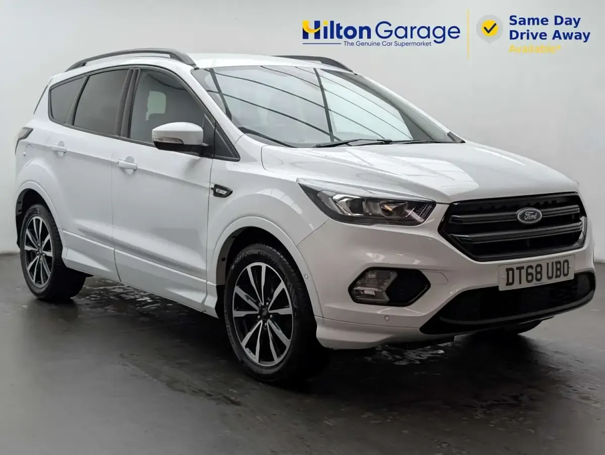 Usado Ford Kuga ST-Line 150 HP (110 kW) 2019 Branco SUV