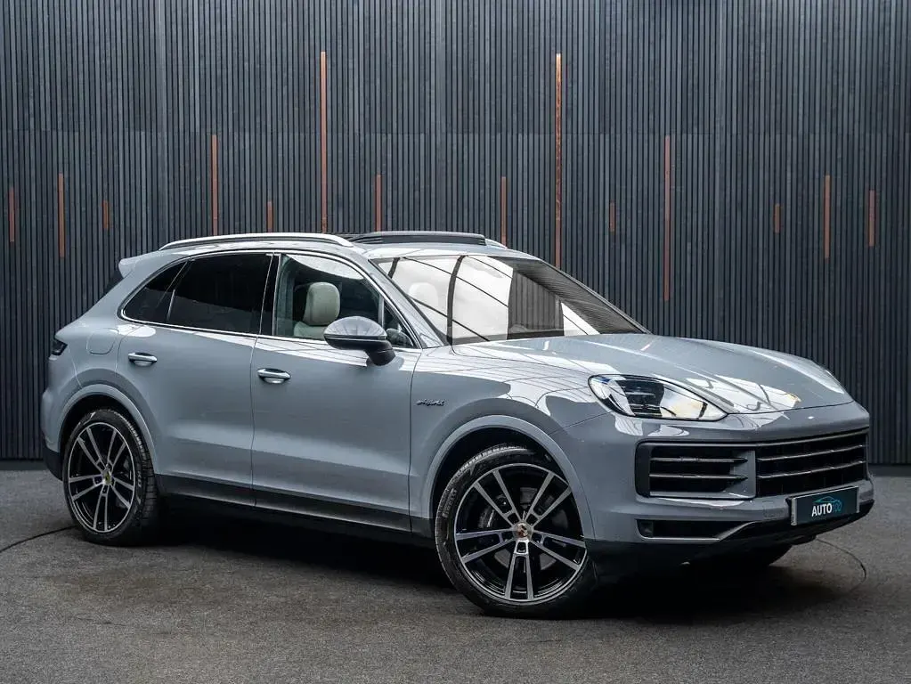 Used Porsche Cayenne 2023 Grey SUV