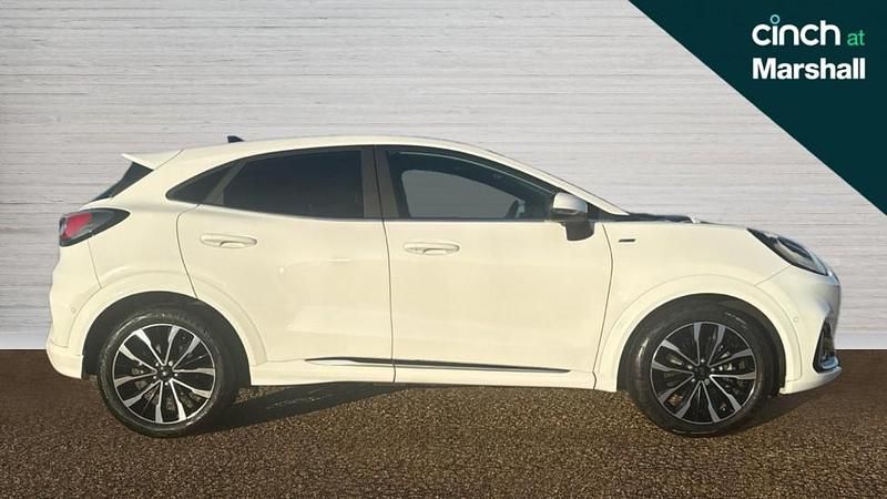Used Ford Puma ST-Line 155 HP (114 kW) 2023 White Hatchback