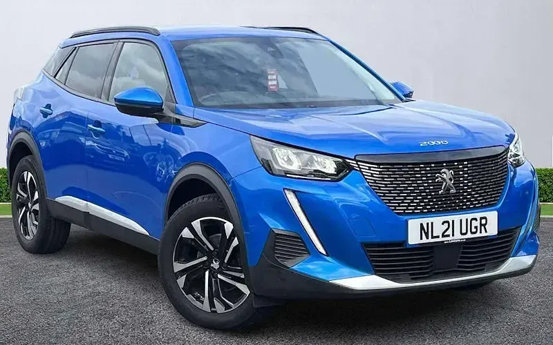 Used Peugeot 2008 Allure 101 HP (74 kW) 2021 SUV
