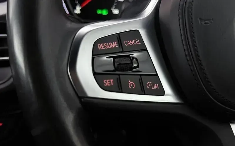 Used BMW 118 M Sport 140 HP (102 kW) 2020 Black Hatchback