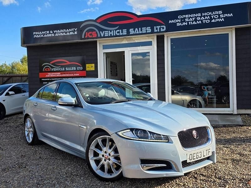 Silver Used 2014 Jaguar XF Premium Luxury Sedan | £6,995 (Fair price) - Image 1/4