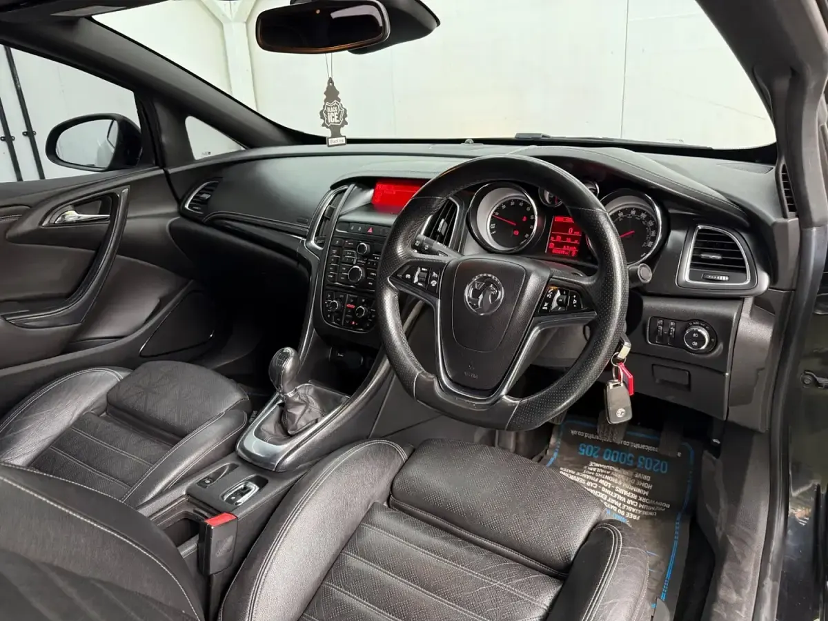 Used Vauxhall Cascada Elite 2015 Black Cabriolet