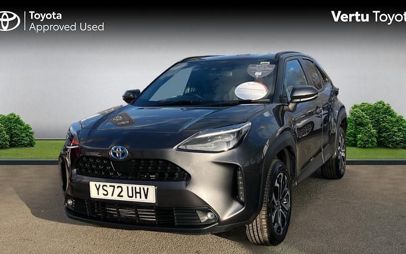 Used Toyota Yaris Hybrid Design 116 HP (85 kW) 2026 Estate