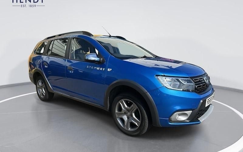 Used 2019 Dacia Logan MCV Comfort Estate | £7,899 (Fair price) - Image 1/4