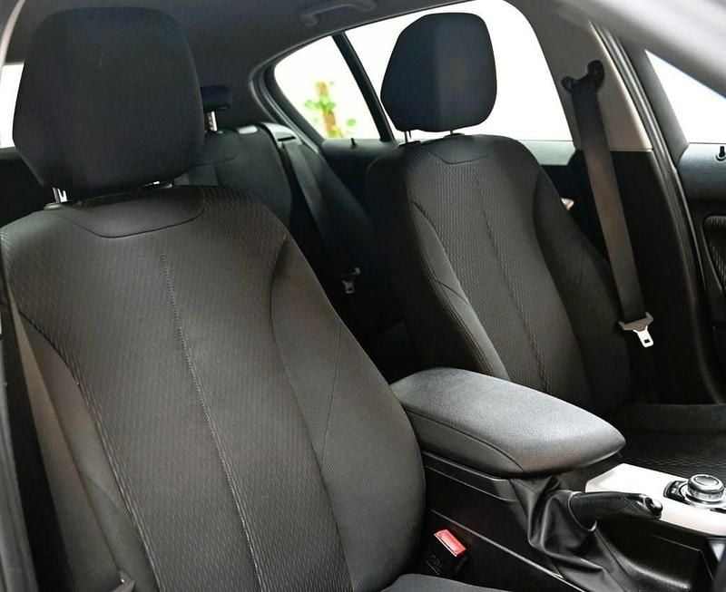 Used BMW 116 Efficient Dynamics 2016 White Hatchback