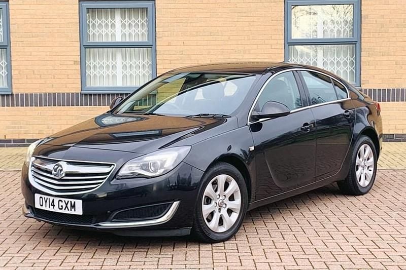 Black Used 2014 Vauxhall Insignia Hatchback | £3,995 (Good price) - Image 1/1
