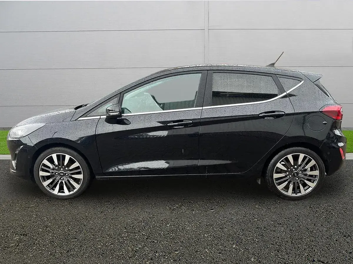 Used Ford Fiesta Titanium X 125 HP (91 kW) 2022 Black Hatchback