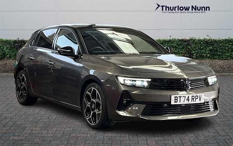 Used Vauxhall Astra Ultimate 131 HP (96 kW) 2025 Hatchback