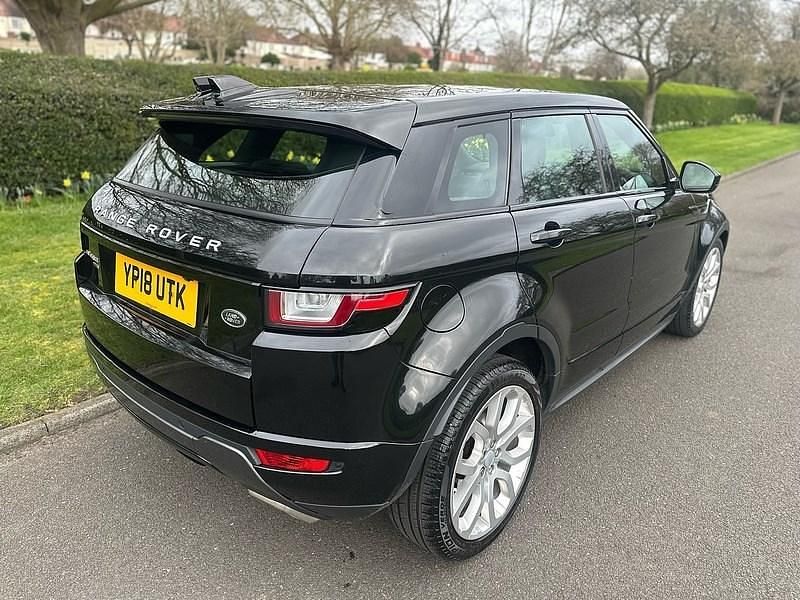 Used Land Rover Range Rover evoque HSE Dynamic 2018 Black Estate