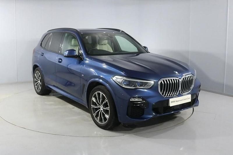 Used BMW X5 M Sport 335 HP (246 kW) 2021 Blue SUV