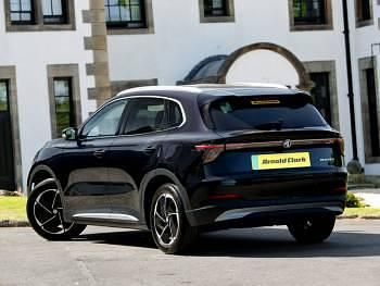 New MG MG5 EV Trophy 169 kW (231 HP) 2025 Blue Estate
